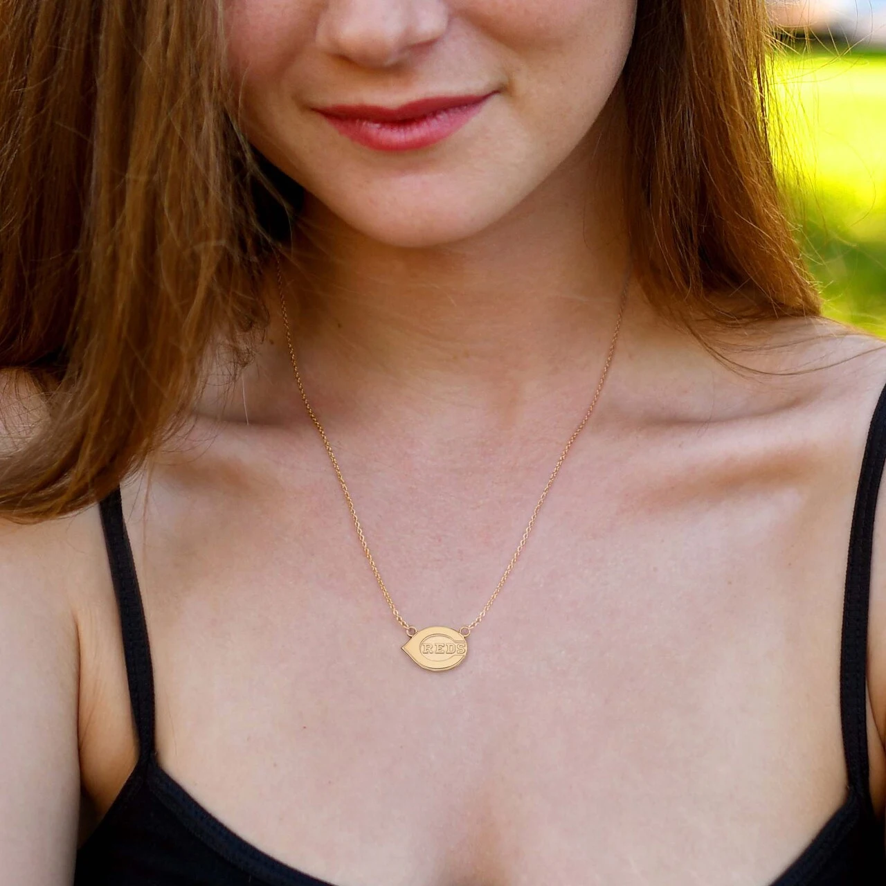 LogoArt Women's Cincinnati Reds Gold-Plated Small Pendant - Image 2